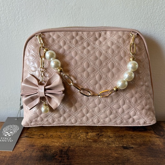 Vince Camuto Handbags - Vince Camuto Blush Pink Quilted Cosmetic Bag with Gold Chain Pink Bow NWT